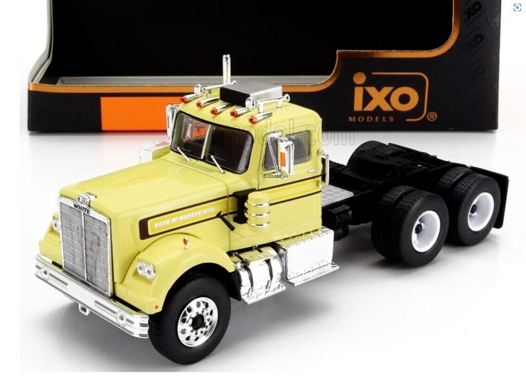 White Western Star 4864 1970 Ixo 1/43 - Camion Jaune Miniature Collection