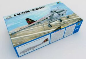 Trumpeter 02250 1/32 US NAVY A-6E/TRAM Intruder THFS