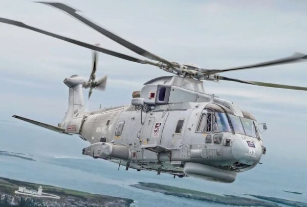 Italeri 1486 1/72 Royal Navy AW101 Merlin HM.1 Scale Plastic Model Kit - Image 3