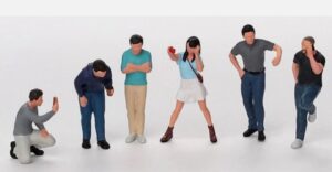 MINI GT MGTAC36 1:64 Figurine: Car Enthusiasts 2024 - 6 figures