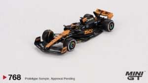 Mini GT 00768-L 1/64 F1 McLaren MCL60 #81 Oscar Piastri 2023 F1 Japanese GP 3rd