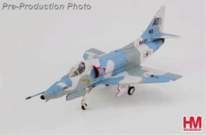 HOBBY MASTER HA1442 1/72 A-4E US NAVY AGGRESSOR SCHEME 151118 VA-43