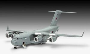 REVELL NEW 03747 1/144 Boeing C-17A Globemaster III in Royal Air Force Markings