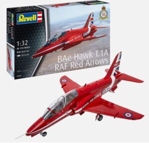 Revell 1/32 04284 BAE Systems Hawk T.1A Red Arrows Model kit